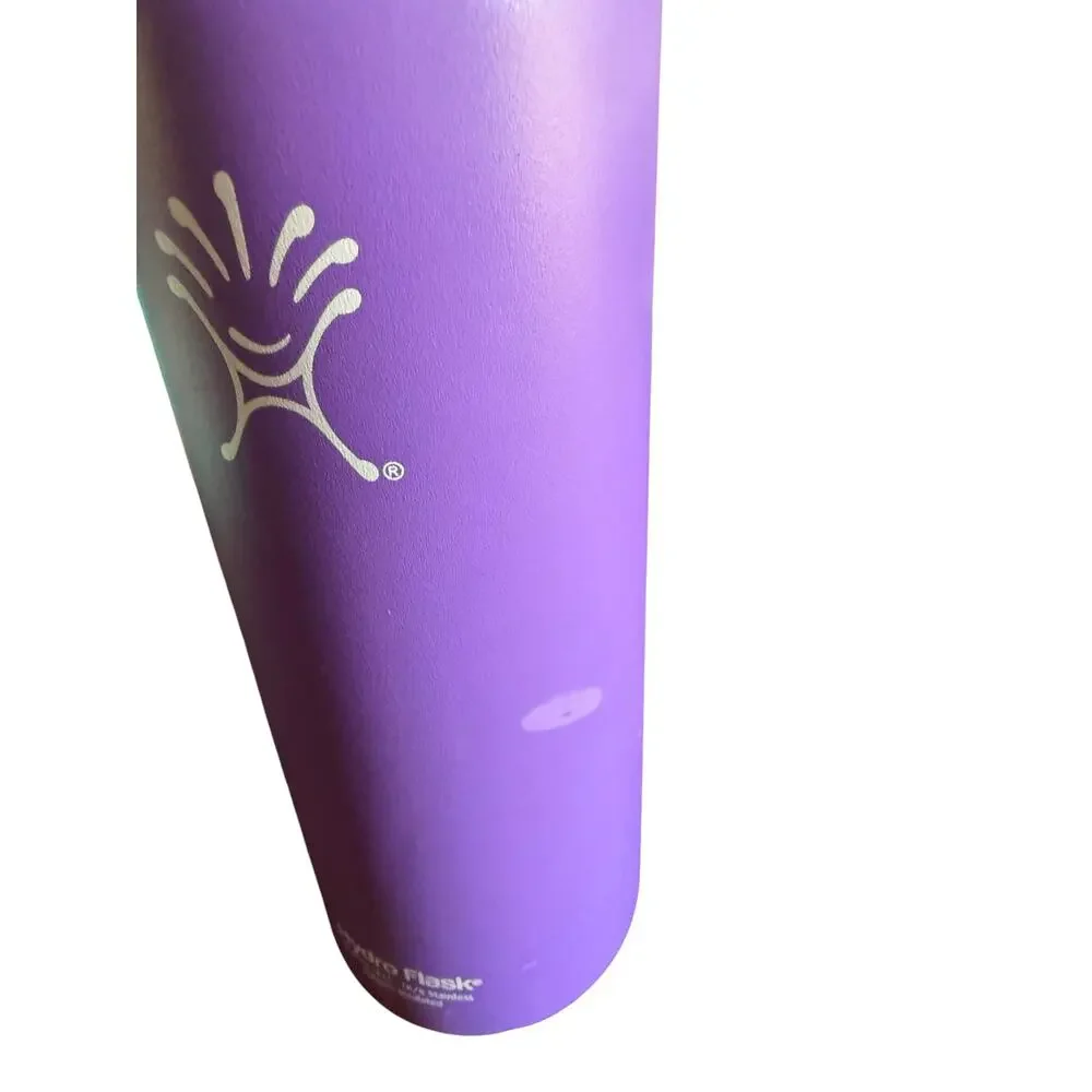 Hydro Flask Purple Insulated Stainless Steel Water Bottle with Flip/Straw Lid
